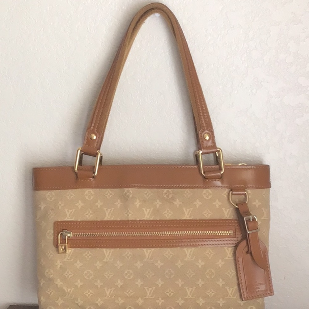 Louis Vuitton Lucille PM